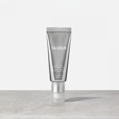 Нічна сироватка зі стабільним ретиналем 0,06% Medik8 Crystal Retinal 6 Night Serum 30 мл - основне фото