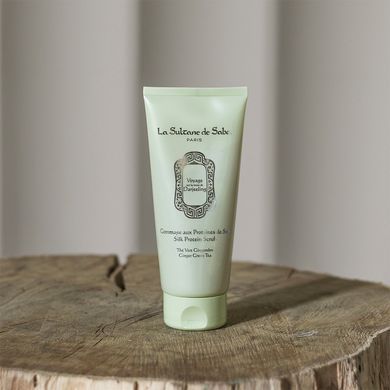 Шовковий скраб для тіла &laquo;Дарджилінг&raquo; La Sultane De Saba Voyage sur la Route de Darjeeling Silk Protein Scrub 200 мл - основне фото