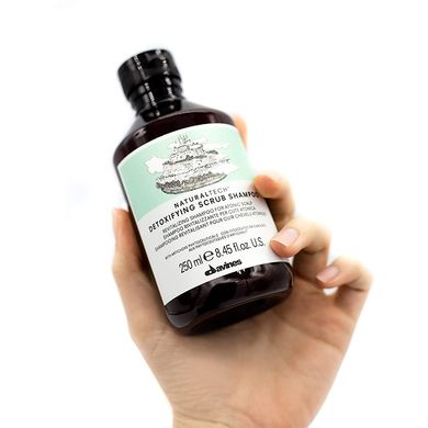 Детокс шампунь-скраб для атоничной кожи головы Davines Naturaltech Detoxifying Scrub Shampoo 250 мл - основное фото
