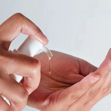 Очищувальна олія для обличчя Medik8 Lipid-Balance Cleansing Oil 140 мл - основне фото
