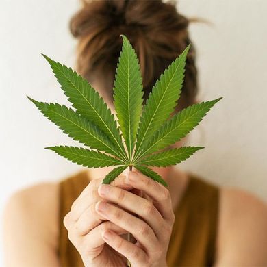 Крем для массажа с каннабиноидами GlyMed Plus CBD Massage Cream 100 мл - основное фото