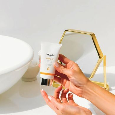 Зволожуючий бустер Image Skincare Vital C Hydrating Water Burst 59 мл - основне фото