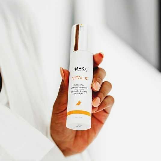 ᐉ Антивозрастная увлажняющая сыворотка Image Skincare Vital C