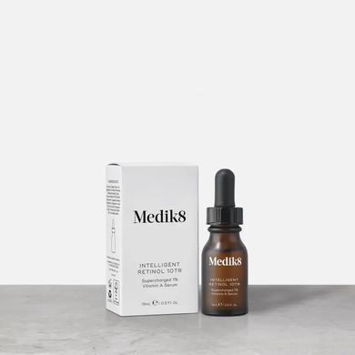 Сыворотка для лица с ретинолом Medik8 Intelligent Retinol 10TR Supercharged 1% Vitamin A Serum 15 мл - основное фото