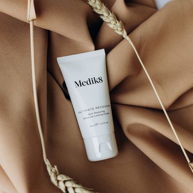 Восстанавливабщий увлажняющий крем Medik8 Ultimate Recovery Cream 30 мл - основное фото