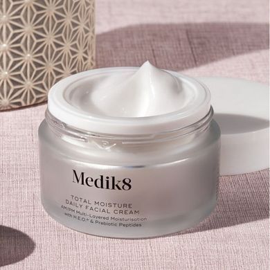 Увлажняющий крем Medik8 Total Moisture Daily Facial Cream 50 мл - основное фото