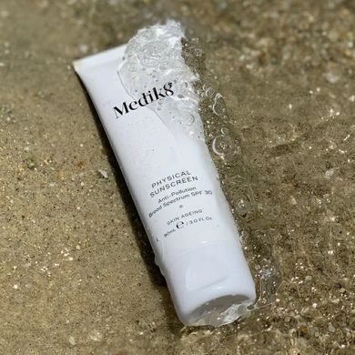 Солнцезащитный крем с физическими фильтрами SPF 50 Medik8 Physical Sunscreen SPF 50+ 60 мл - основное фото