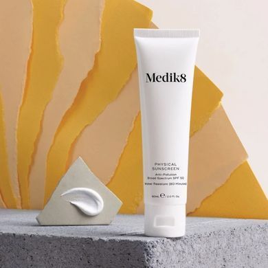 Солнцезащитный крем с физическими фильтрами SPF 50 Medik8 Physical Sunscreen SPF 50+ 60 мл - основное фото