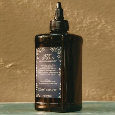 Укріплююча сироватка для волосся Davines There Must Be An Angel Heart Of Glass Instant Bonding Glow 300 мл - основне фото