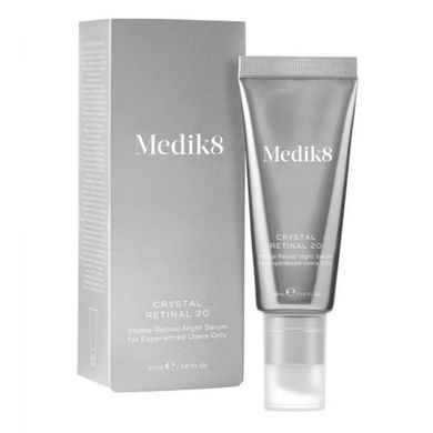 Ночная сыворотка со стабильным ретиналем 0,2% Medik8 Crystal Retinal 20 Night Serum 30 мл - основное фото