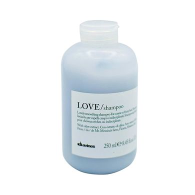 Шампунь для розгладжування завитків Davines Love Lovely Smoothing Shampoo 250 мл - основне фото