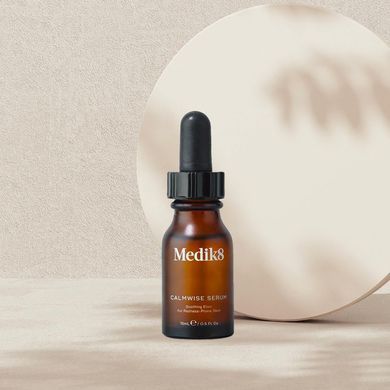 Сыворотка против покраснений Medik8 Calmwise Serum 15 мл - основное фото