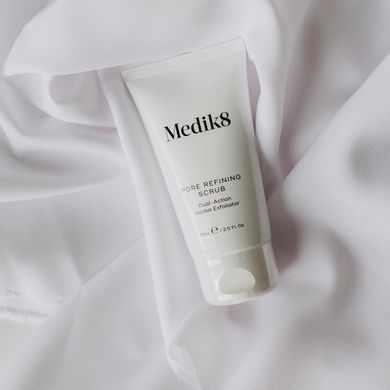 Очищающий поры скраб двойного действия Medik8 Pore Refining Scrub 75 мл - основное фото