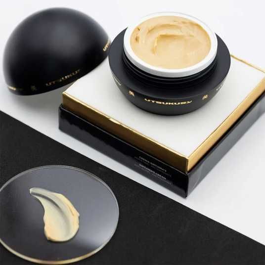 ᐉ UTSUKUSY Sirtuina's Home Care Set - купить в Лазерхауз