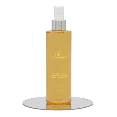 Витаминный лосьон UTSUKUSY Vitamin Toner Lotion 250 мл - основное фото