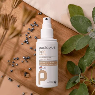 Спрей для ніг з сріблом Peclavus PODOdiabetic Fusspray Silber 150 мл - основне фото