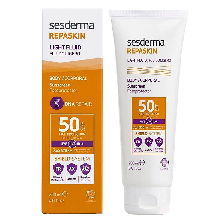 Солнцезащитный лосьон для тела SPF 50+ Sesderma Repaskin Light Fluid Body Sunscreen SPF 50+ 200 мл - основное фото