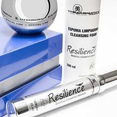 Набір для обличчя з пептидами UTSUKUSY Resilience Home Care Set - основне фото