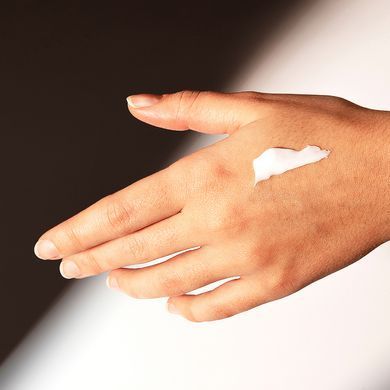 Нічний оновлювальний крем-пілінг Academie Derm Acte Restorative Exfoliating Night Cream 50 мл - основне фото