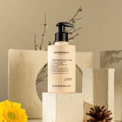 Шампунь для зеркального разглаживания волос Emmebi Italia Essenza Mirror Smoothing Shampoo 300 мл - основное фото