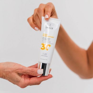Матирующий солнцезащитный крем SPF 30 Image Skincare Daily Prevention Sheer Matte Moisturizer SPF 30 73 г - основное фото