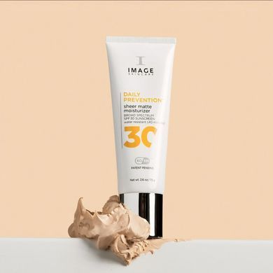 Матирующий солнцезащитный крем SPF 30 Image Skincare Daily Prevention Sheer Matte Moisturizer SPF 30 73 г - основное фото