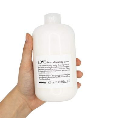 Очищающий крем для кудрявых волос Davines Essential Haircare Love Curl Cleansing Cream 500 мл - основное фото