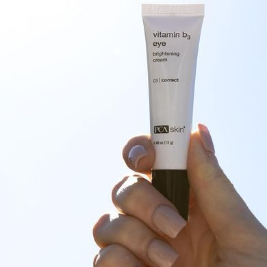 Осветляющий крем для кожи вокруг глаз PCA Skin Vitamin B3 Eye Brightening Cream 13 г - основное фото