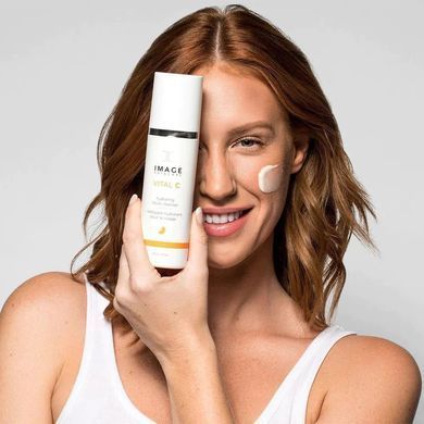 Очищающий крем с витамином C Image Skincare Vital C Hydrating Facial Cleanser 177 мл - основное фото